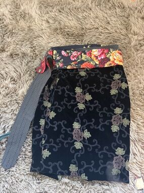 Paul Smith vintage velvet skirt with reversible belt. Stunning. Fits size US2